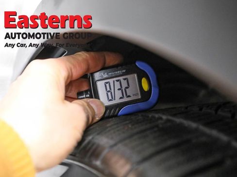 Used 2021 Tesla Model Y Long Range image 24