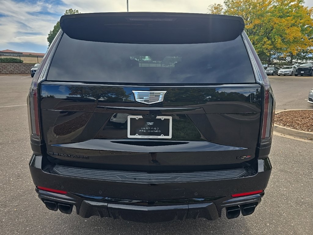 Used 2025 Cadillac Escalade V w/ LPO, ONYX Package AWD/4WD image 4