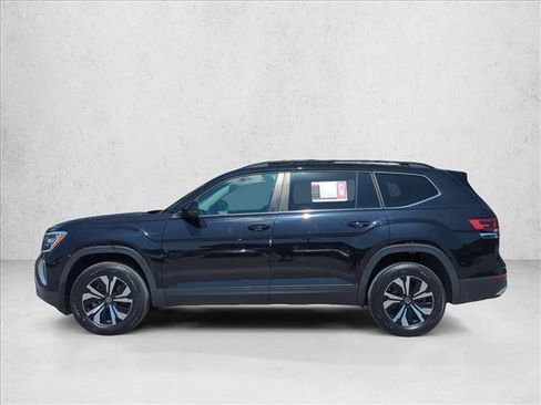 Used 2024 Volkswagen Atlas SE FWD image 8