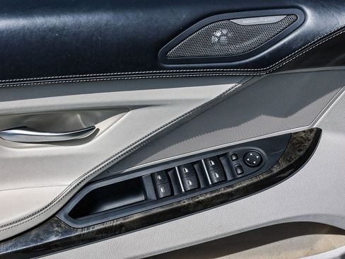 Used 2018 BMW 650i Convertible RWD image 21