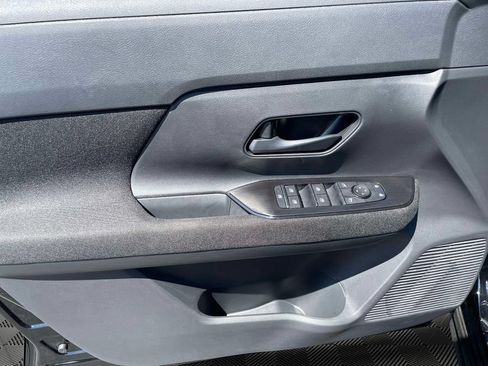 New 2026 Nissan Kicks S FWD image 17