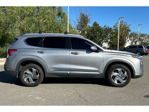 Used 2022 Hyundai Santa Fe SEL w/ Convenience Package image 7