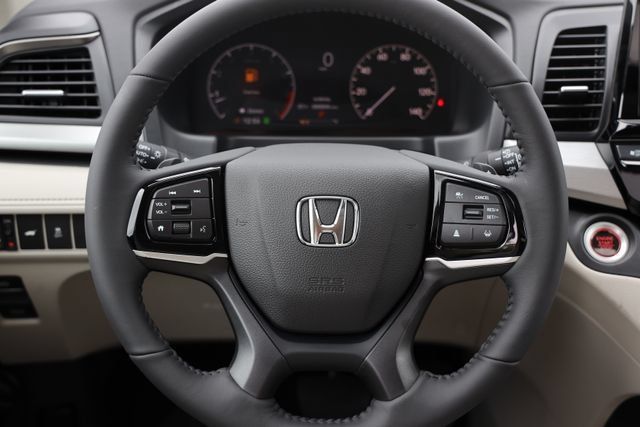 New 2026 Honda Odyssey EX-L image 33