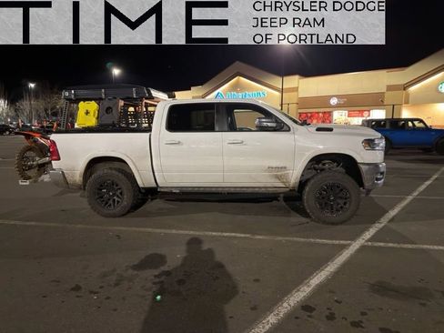 Used 2025 RAM 1500 Laramie AWD/4WD image 1