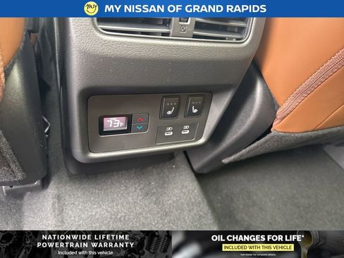 New 2026 Nissan Rogue Platinum w/ Platinum Premium Package image 13