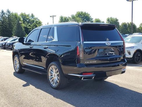 Used 2024 Cadillac Escalade Premium Luxury w/ LPO, Floor Liner Package AWD/4WD image 5