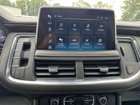 Used 2023 Chevrolet Tahoe Z71 w/ Luxury Package AWD/4WD image 37