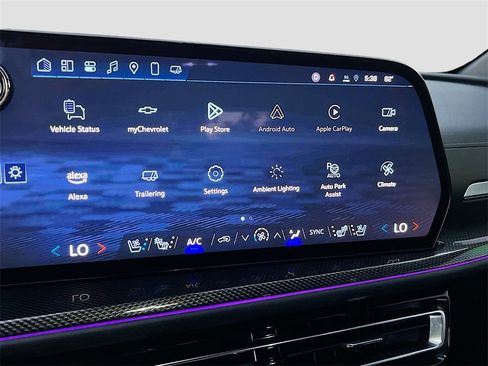 Used 2025 Chevrolet Traverse High Country image 15