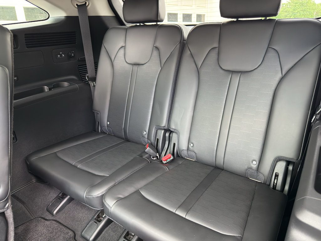 Used 2024 Kia Sorento SX AWD/4WD image 26
