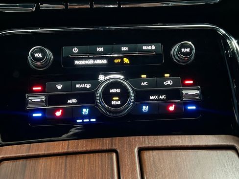 Used 2022 Lincoln Navigator L Reserve AWD/4WD image 12