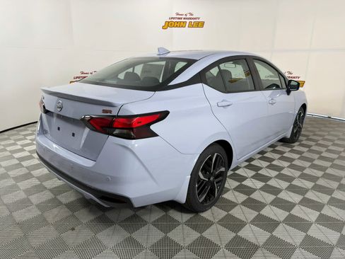 New 2025 Nissan Versa SR w/ Trunk Package image 5