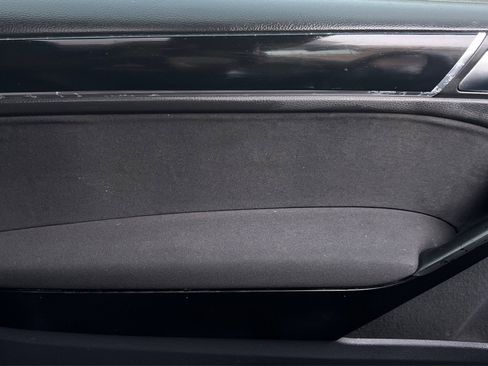 Used 2011 Volkswagen GTI 2-Door FWD image 36