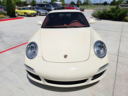 Used 2010 Porsche 911 GT3 RS image 6