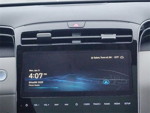 Certified 2024 Hyundai Tucson Limited image 16