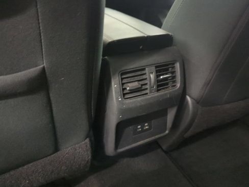 Used 2021 Nissan Rogue SV AWD/4WD image 11