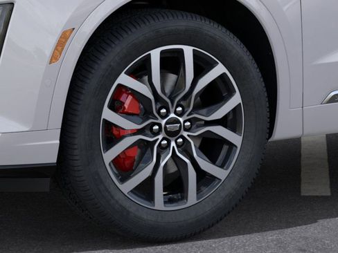 New 2025 Cadillac XT6 Sport w/ Technology Package image 9