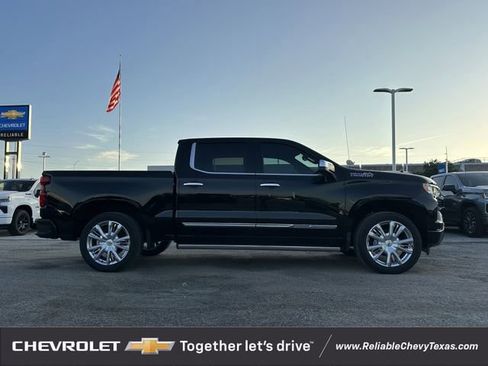 New 2026 Chevrolet Silverado 1500 High Country AWD/4WD image 3