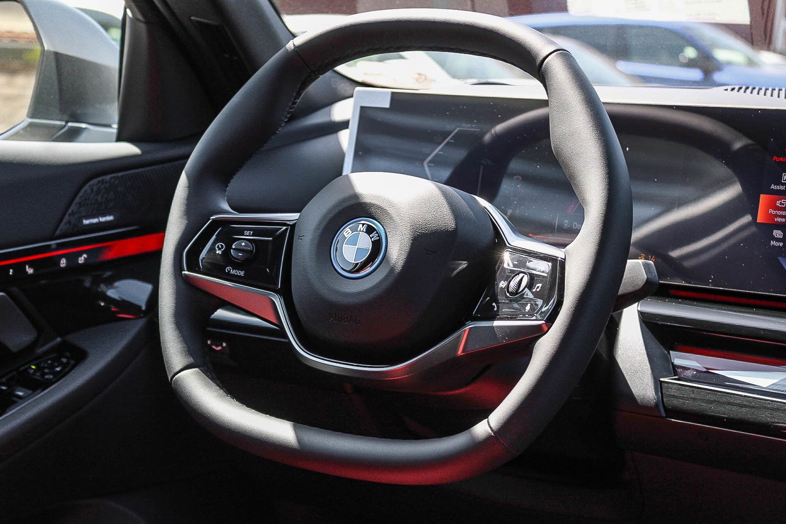 New 2027 BMW i5 xDrive40 AWD/4WD image 15
