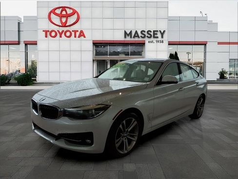 Used 2017 BMW 330i Gran Turismo xDrive image 7