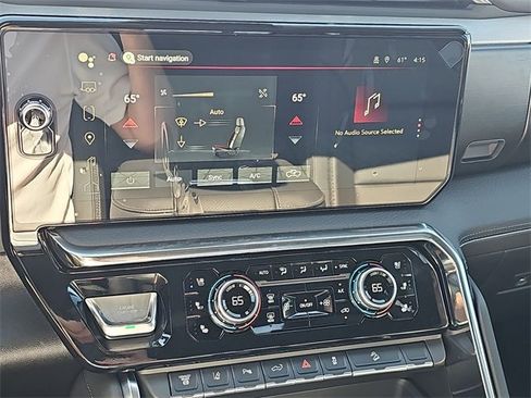 New 2025 GMC Sierra 3500 Denali w/ Denali Reserve Package image 24