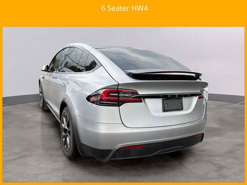 Used 2025 Tesla Model X image 7