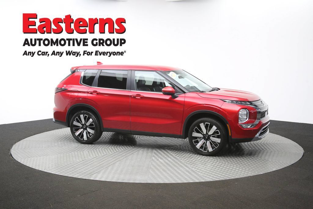 Used 2025 Mitsubishi Outlander SE AWD/4WD image 50