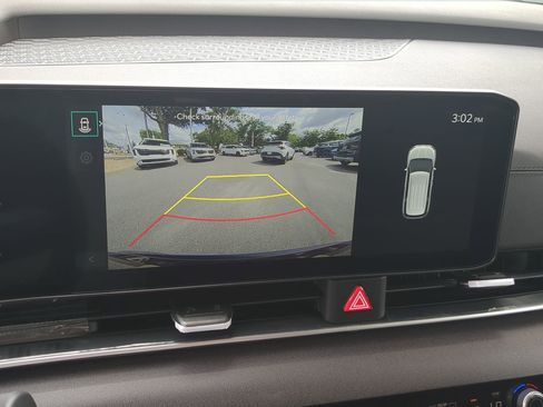 New 2026 Kia Carnival EX FWD image 18