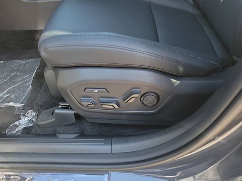 New 2026 Hyundai Santa Fe Calligraphy FWD image 12