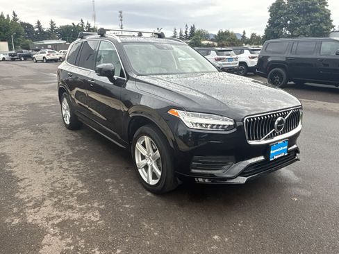 Used 2020 Volvo XC90 T6 Momentum AWD/4WD image 7
