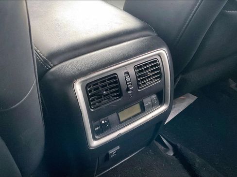 Used 2018 INFINITI QX60 FWD image 25