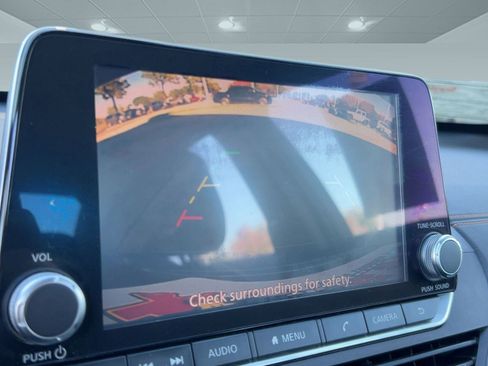 Used 2021 Nissan Altima 2.5 SR image 24