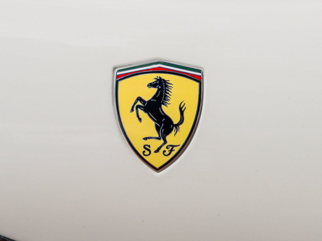 Used 2019 Ferrari 812 Superfast RWD image 21
