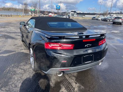 Used 2017 Chevrolet Camaro SS image 3