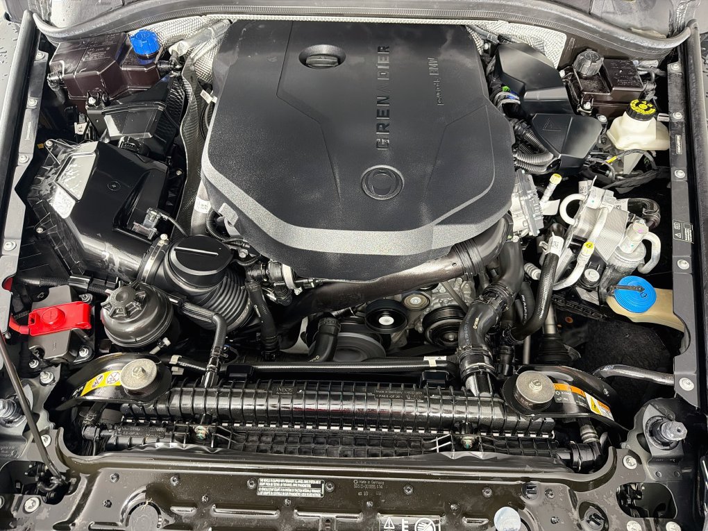Used 2024 INEOS Grenadier Station Wagon AWD/4WD image 12