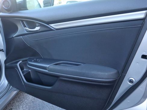 Used 2020 Honda Civic EX image 40
