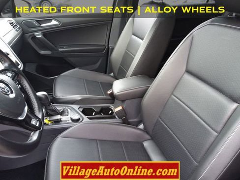 Used 2021 Volkswagen Tiguan SE R-Line image 20