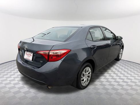 Used 2017 Toyota Corolla LE image 17