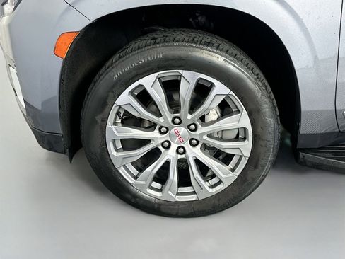 Used 2022 GMC Yukon XL Denali AWD/4WD image 33