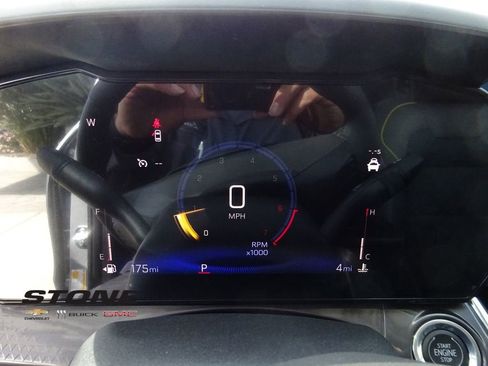 New 2026 Chevrolet Trax ACTIV w/ Sunroof Package FWD image 25