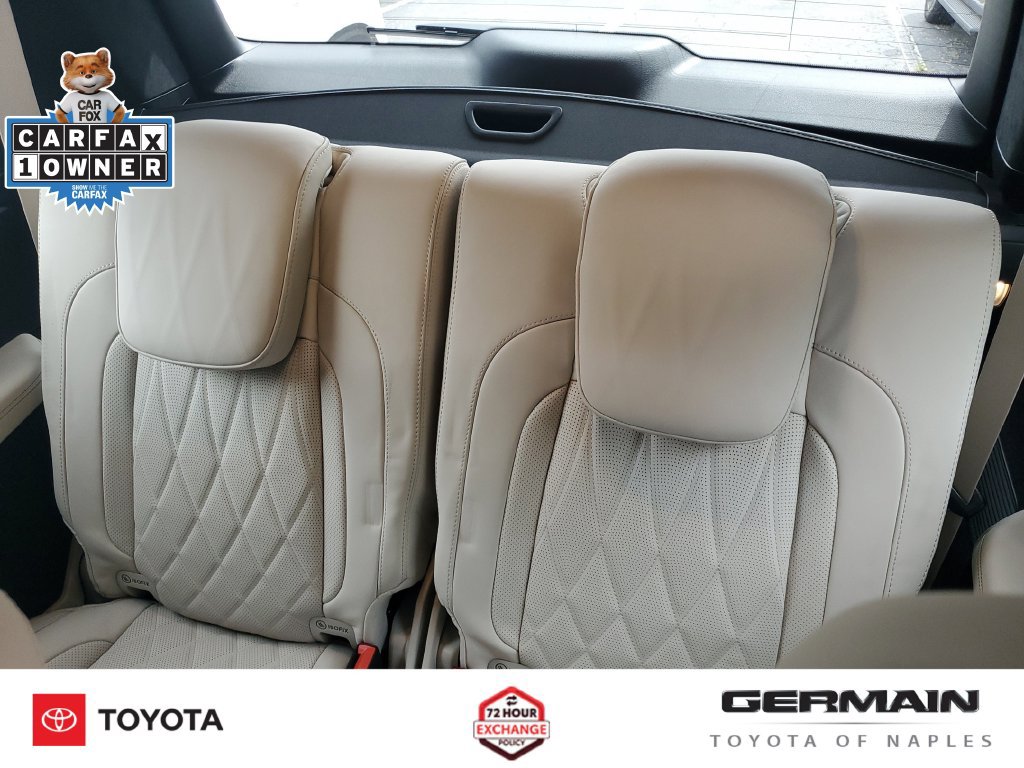 Used 2026 Mercedes-Benz GLS 63 AMG 4MATIC image 21