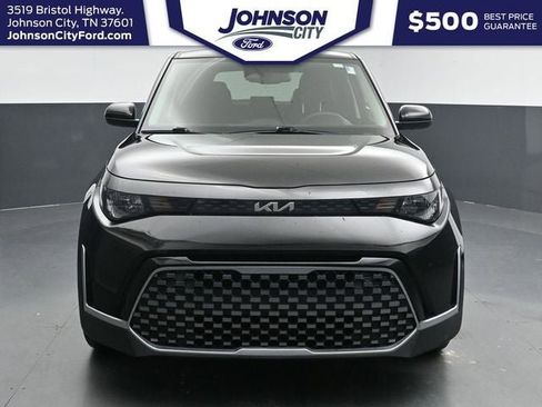Used 2023 Kia Soul EX FWD image 4