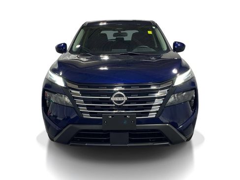 Used 2024 Nissan Rogue SV AWD/4WD image 6