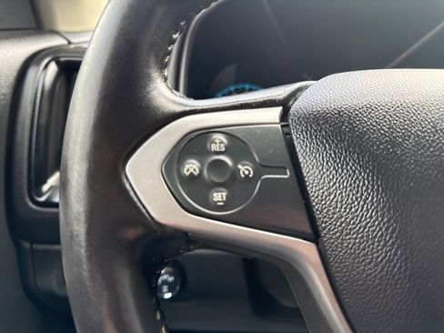 Certified 2019 Chevrolet Colorado LT w/ LT Convenience Package image 19