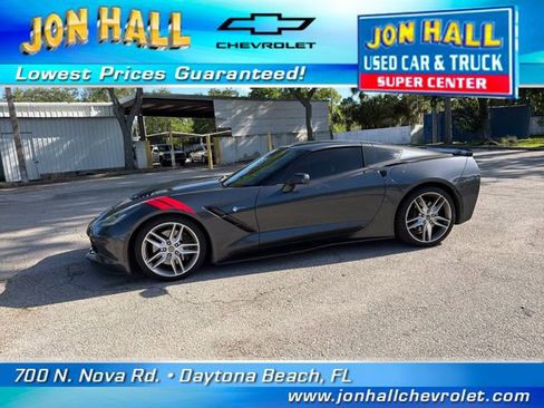 Used 2014 Chevrolet Corvette Stingray Coupe w/ 2LT Preferred Equipment Group image 4