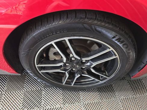 Used 2020 Ford Mustang Premium RWD image 27