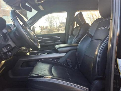 Used 2020 RAM 2500 Laramie image 19
