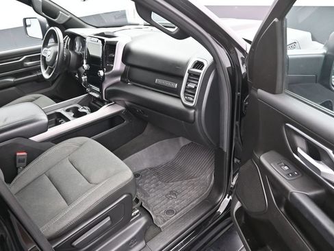 Used 2023 RAM 1500 Big Horn AWD/4WD image 9