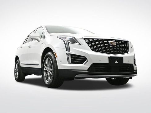 Certified 2023 Cadillac XT5 Premium Luxury w/ Technology Package AWD/4WD image 29