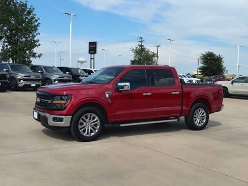 Used 2025 Ford F150 XLT w/ Equipment Group 302A MID RWD image 5