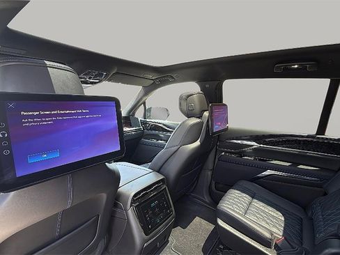 New 2025 Cadillac Escalade IQ Sport 1 w/ Smart Trailering package image 13